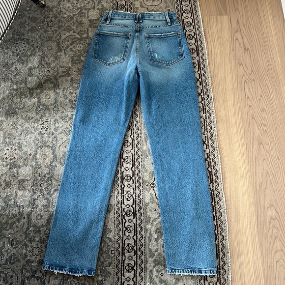 Good American Jeans - Picture 4 of 4